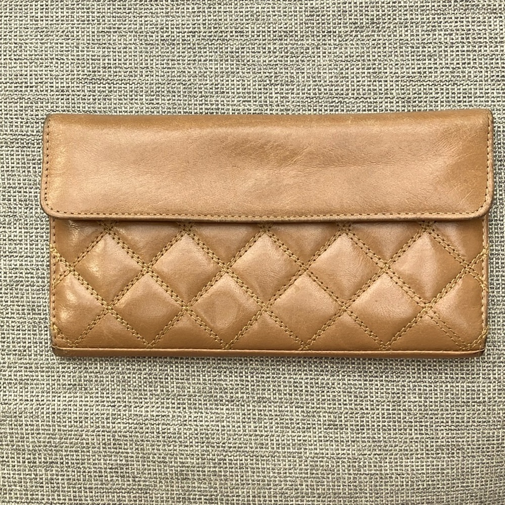 Buxton Leather Clutch Wallet - Tan